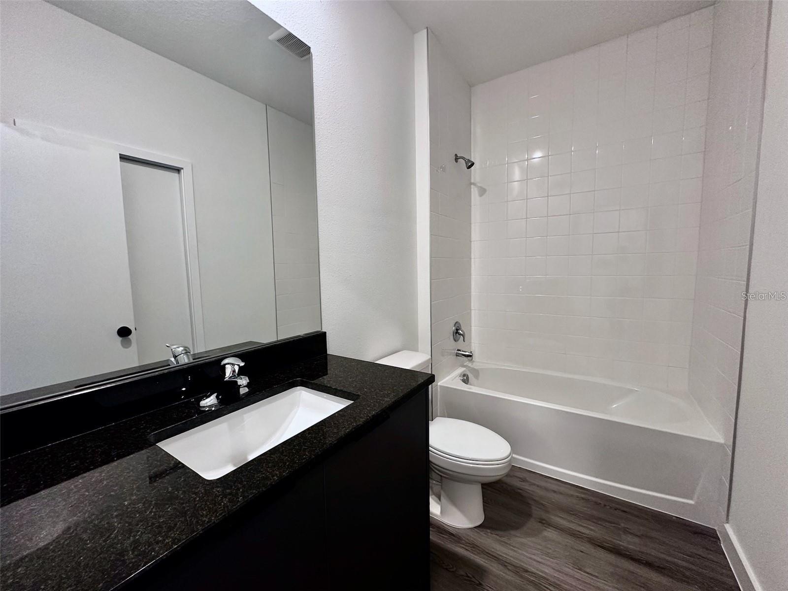 THE HUB - Residential