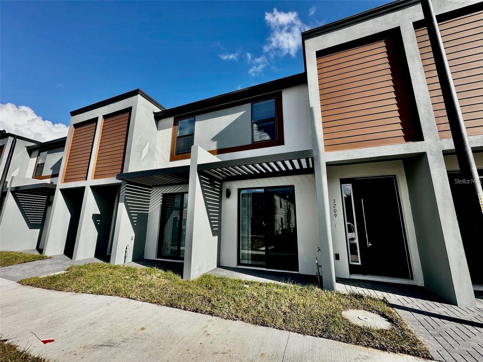 THE HUB - Residential