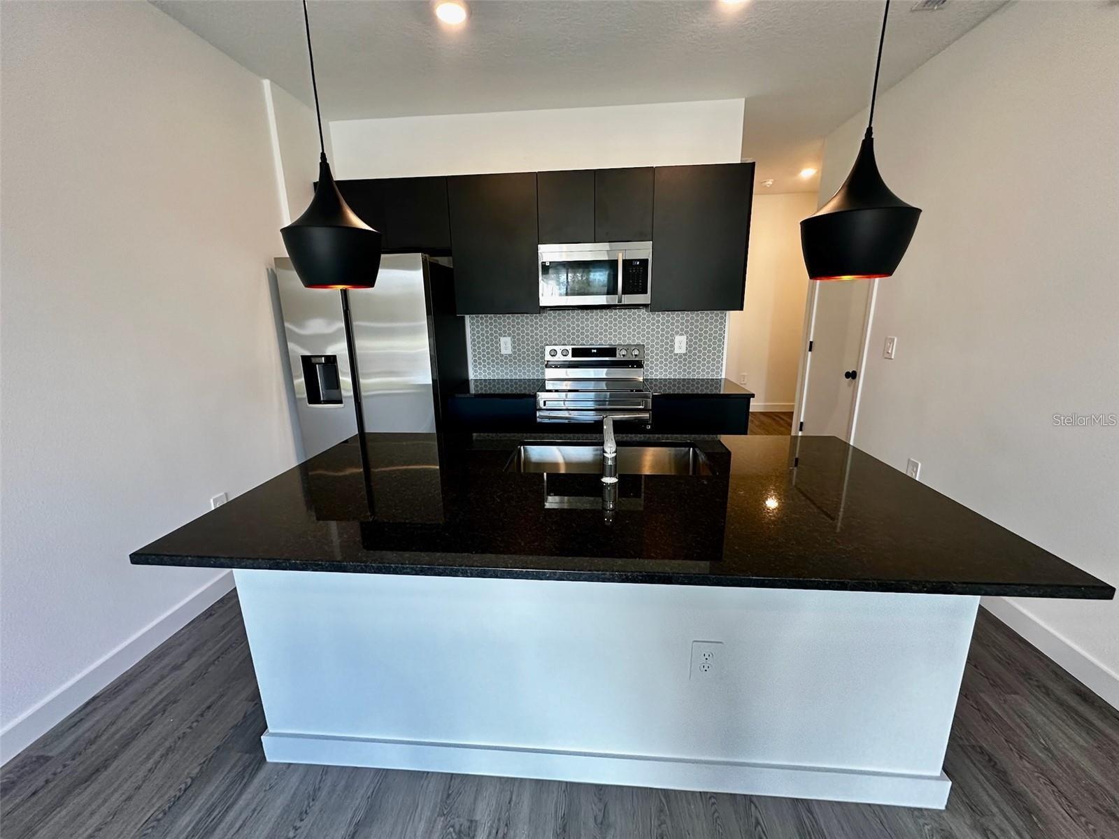 THE HUB - Residential