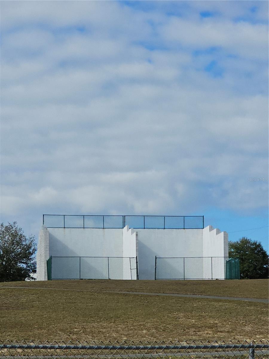 RAINBOW LAKES ESTATES - Land