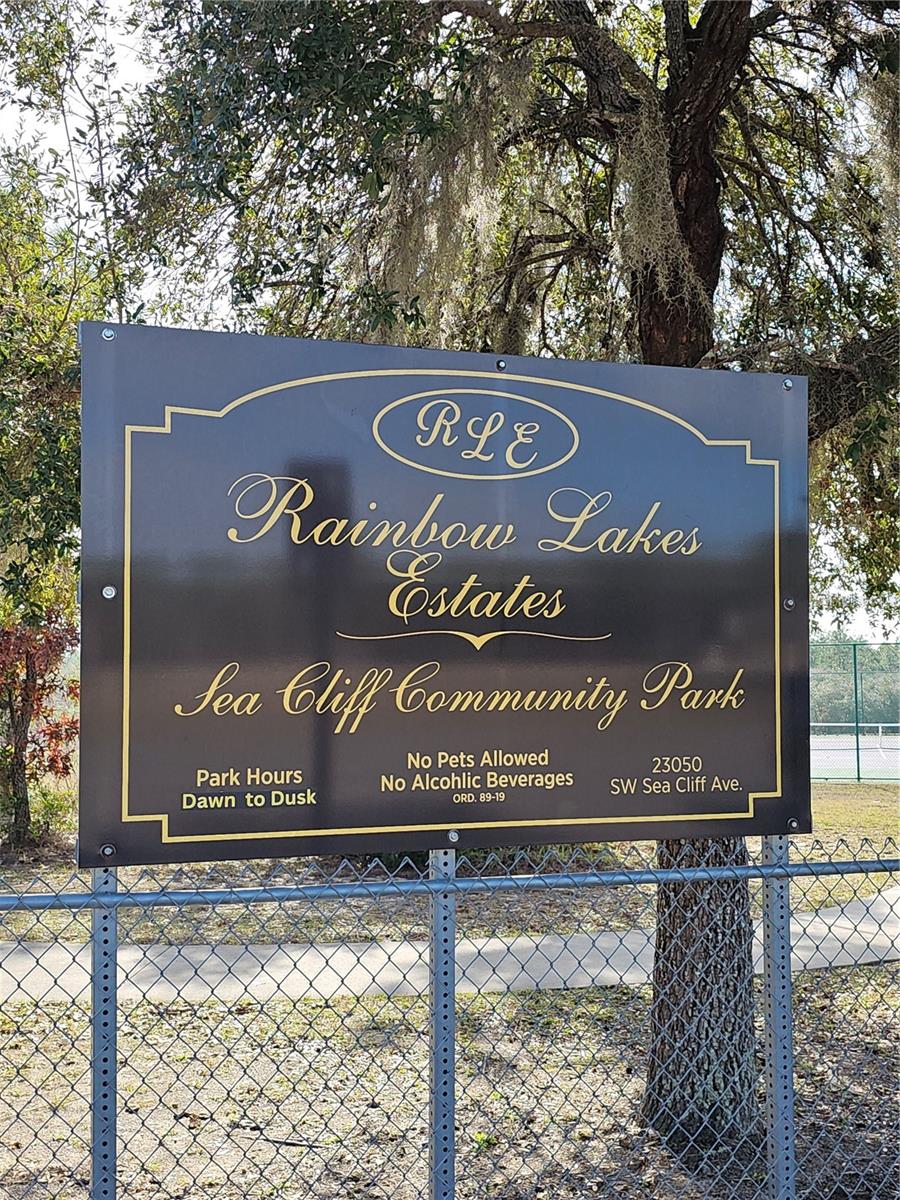 RAINBOW LAKES ESTATES - Land