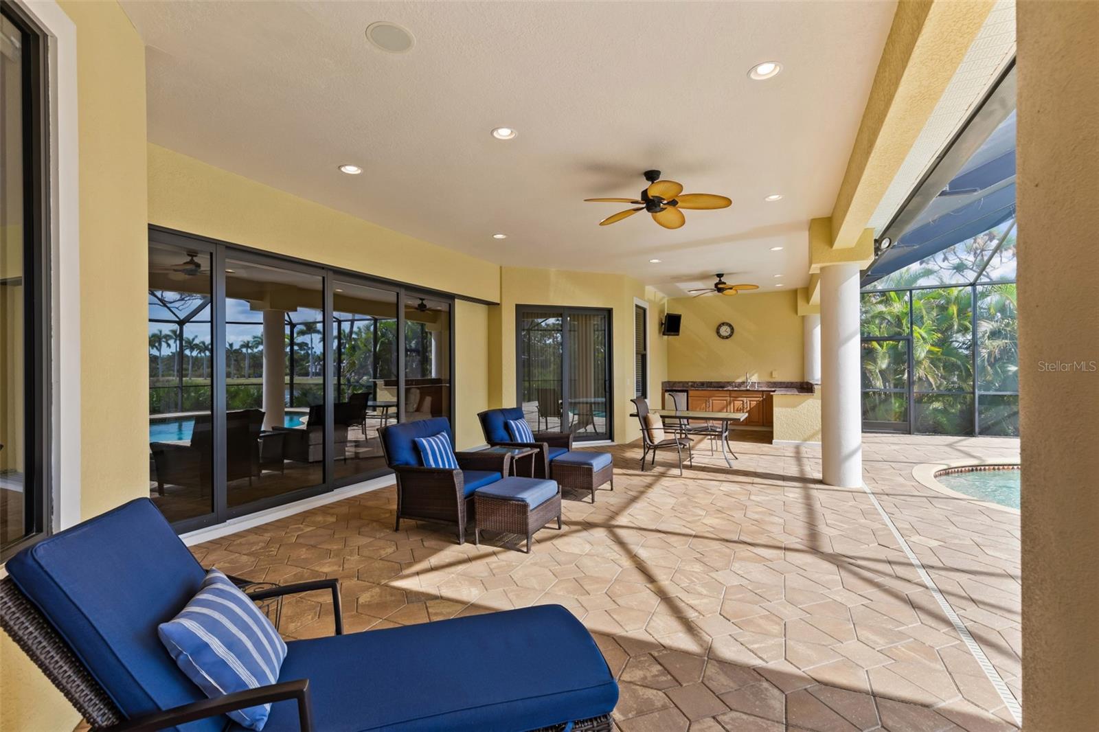 CALUSA RDG - Residential