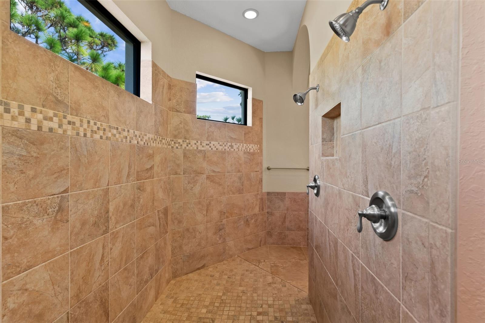 CALUSA RDG - Residential