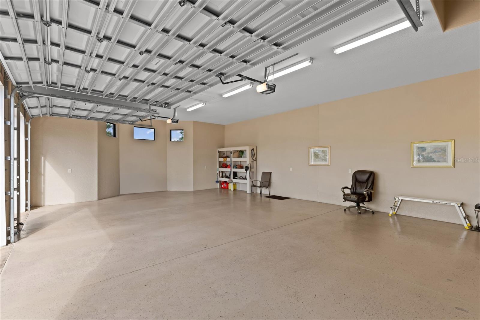 CALUSA RDG - Residential