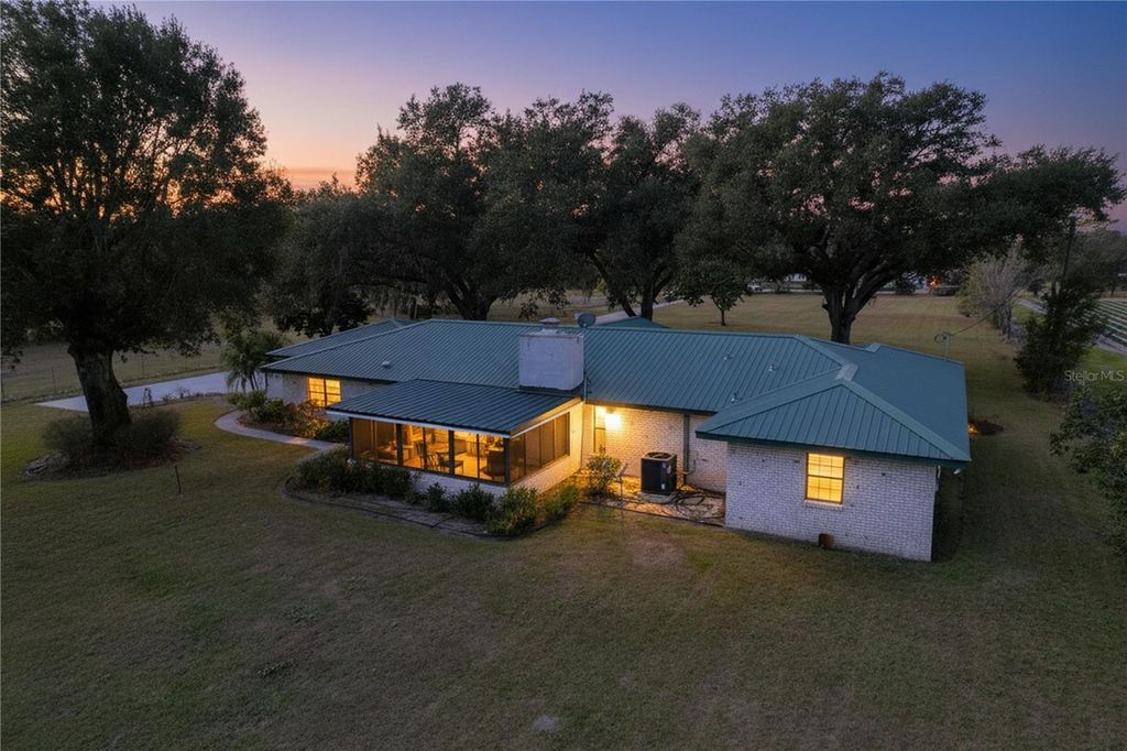 Photo of 9471 Mcintosh Road, Dover, FL 33527 (MLS # TB8457175)