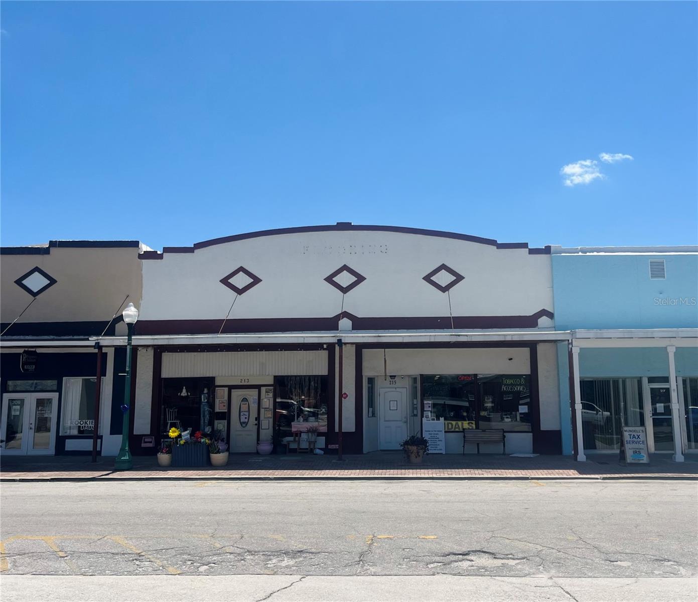 ARCADIA - Commercial Sale
