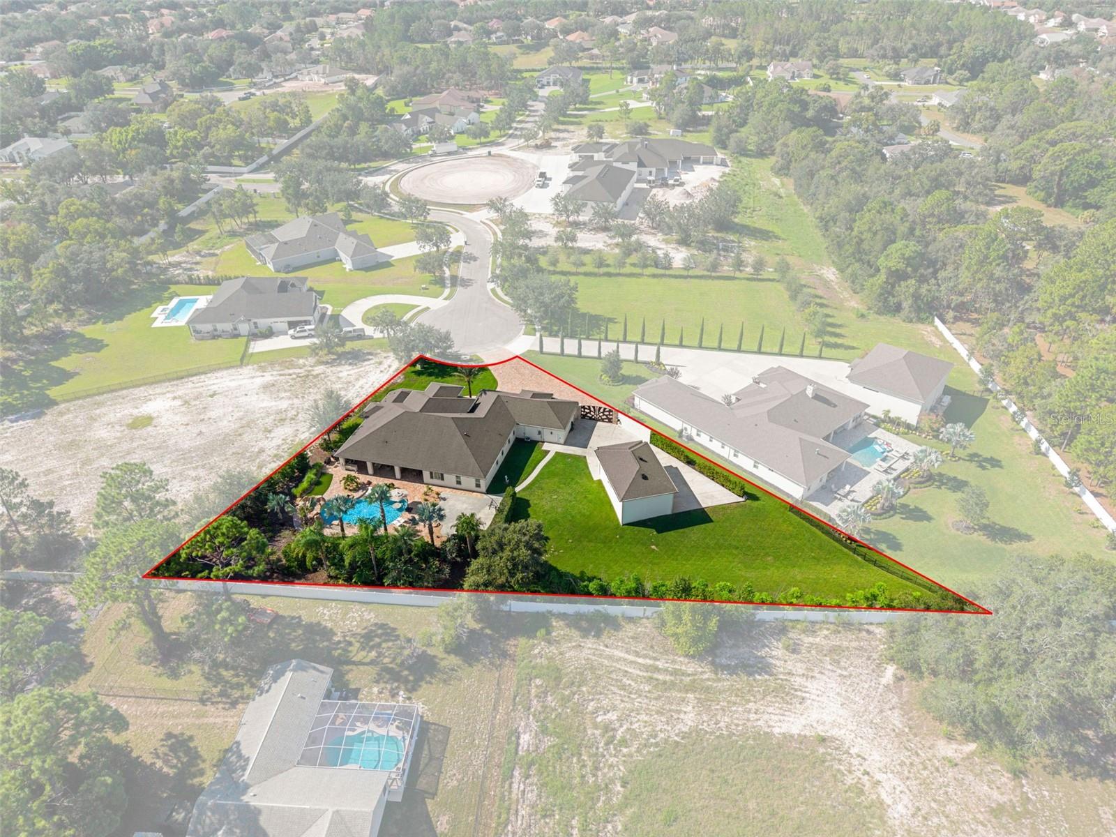533 STORYBOOK LANE