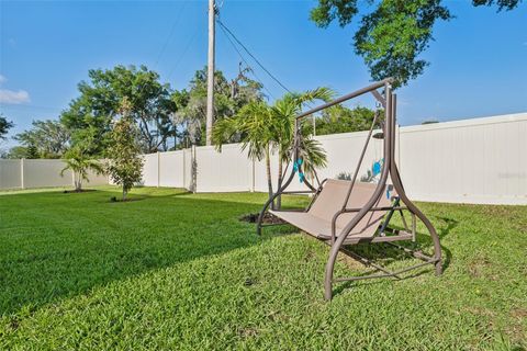 A home in VALRICO