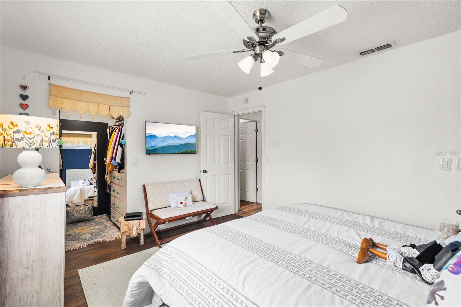 CORTEZ OF CARROLLWOOD A CONDOM - Residential Lease