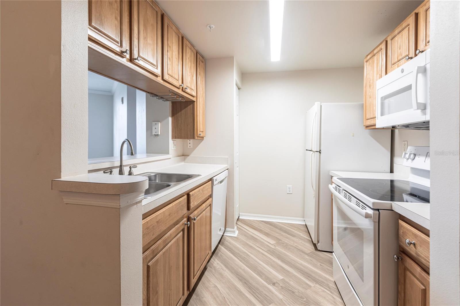 LAS PALMAS OF SARASOTA - Residential