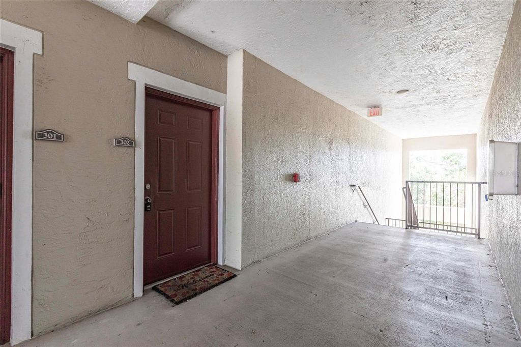 Photo of 5600 Bentgrass Drive #8-302, Sarasota, FL 34235 (MLS # O6349011)
