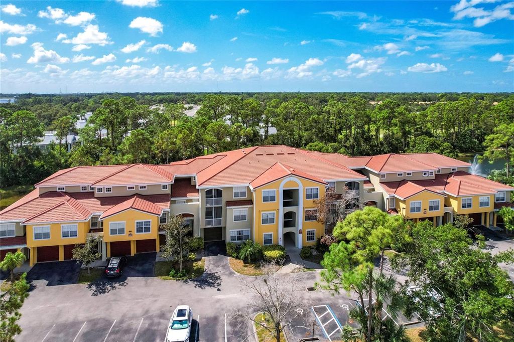 Photo of 5600 Bentgrass Drive #8-302, Sarasota, FL 34235 (MLS # O6349011)