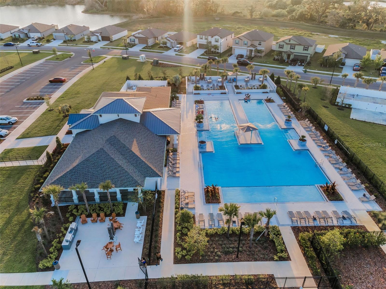 ABBOTT SQUARE PH 2 - Residential