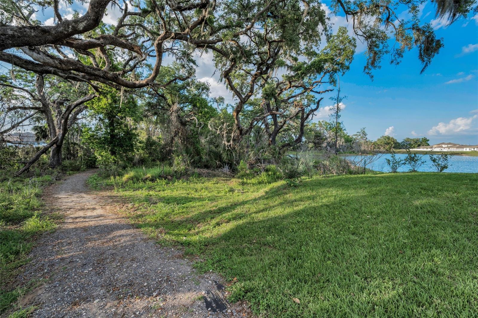 ABBOTT SQUARE PH 2 - Residential