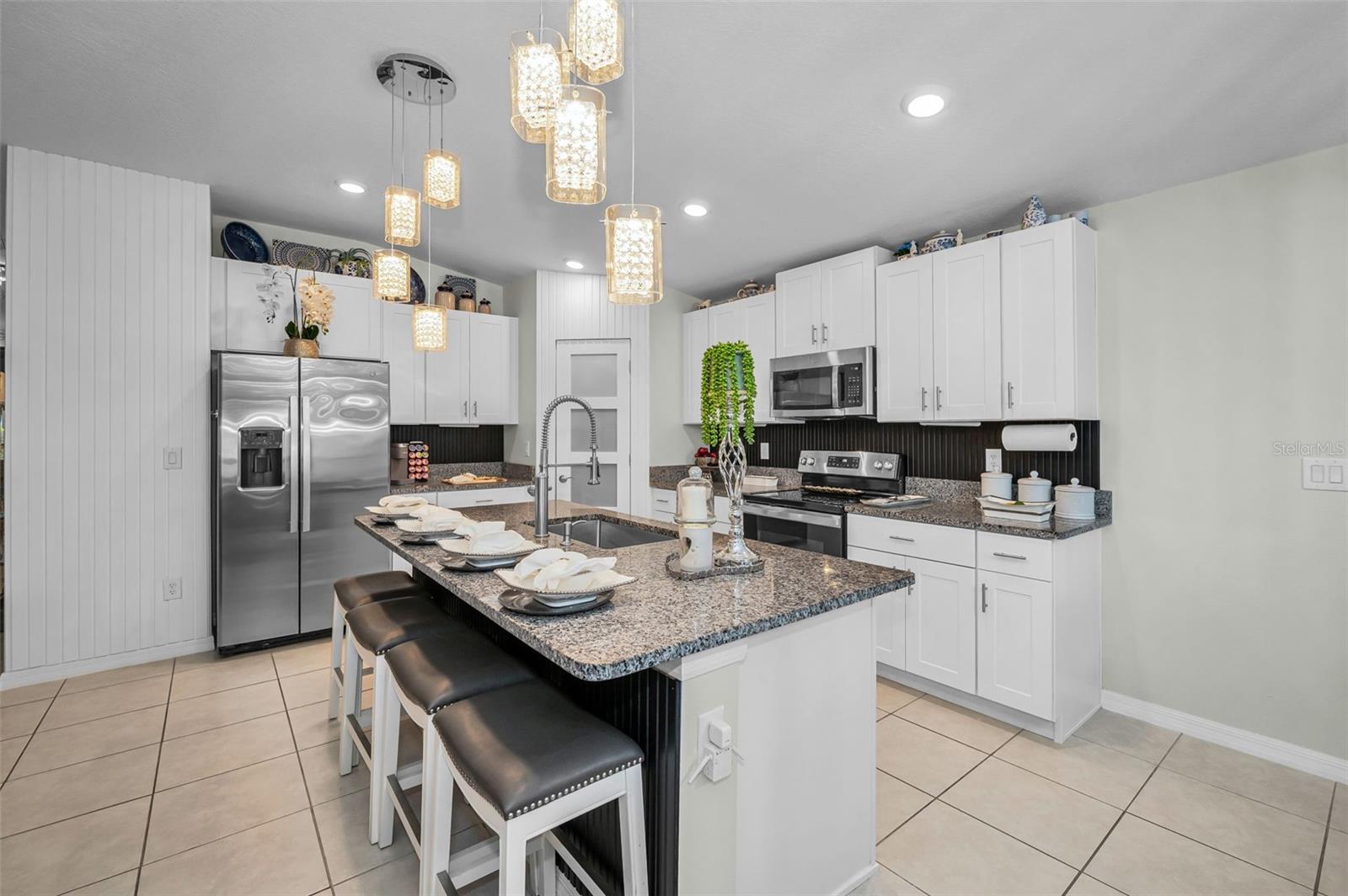 ABBOTT SQUARE PH 2 - Residential