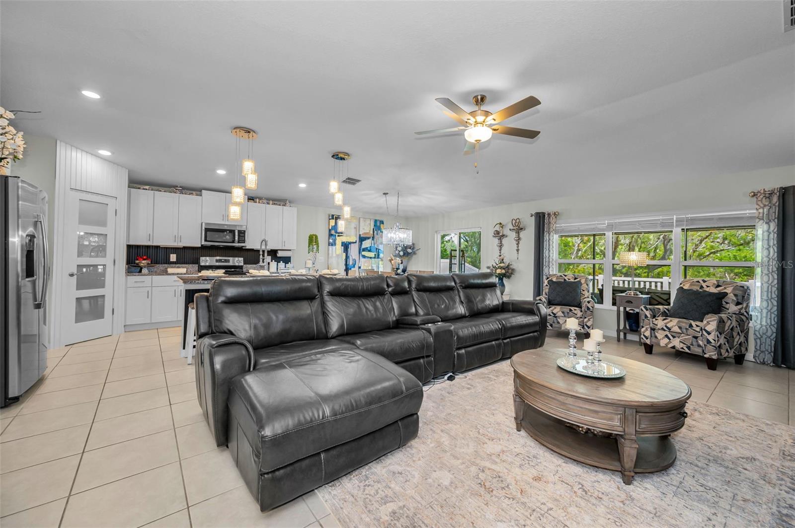 ABBOTT SQUARE PH 2 - Residential