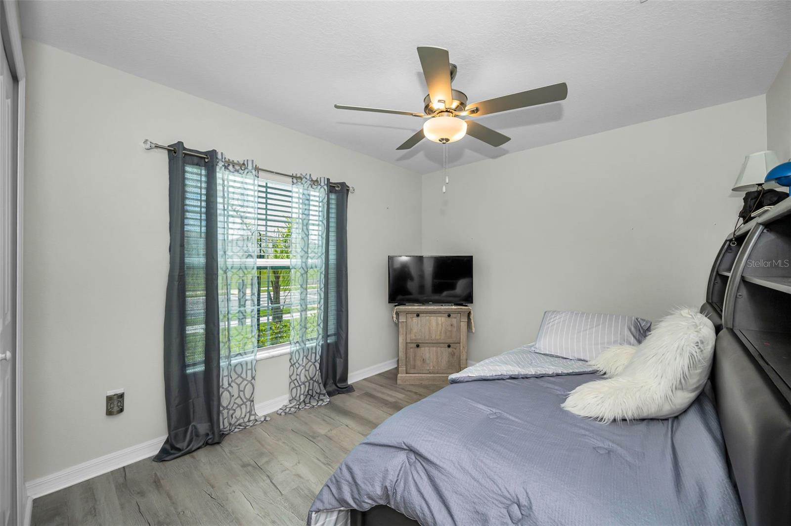 ABBOTT SQUARE PH 2 - Residential