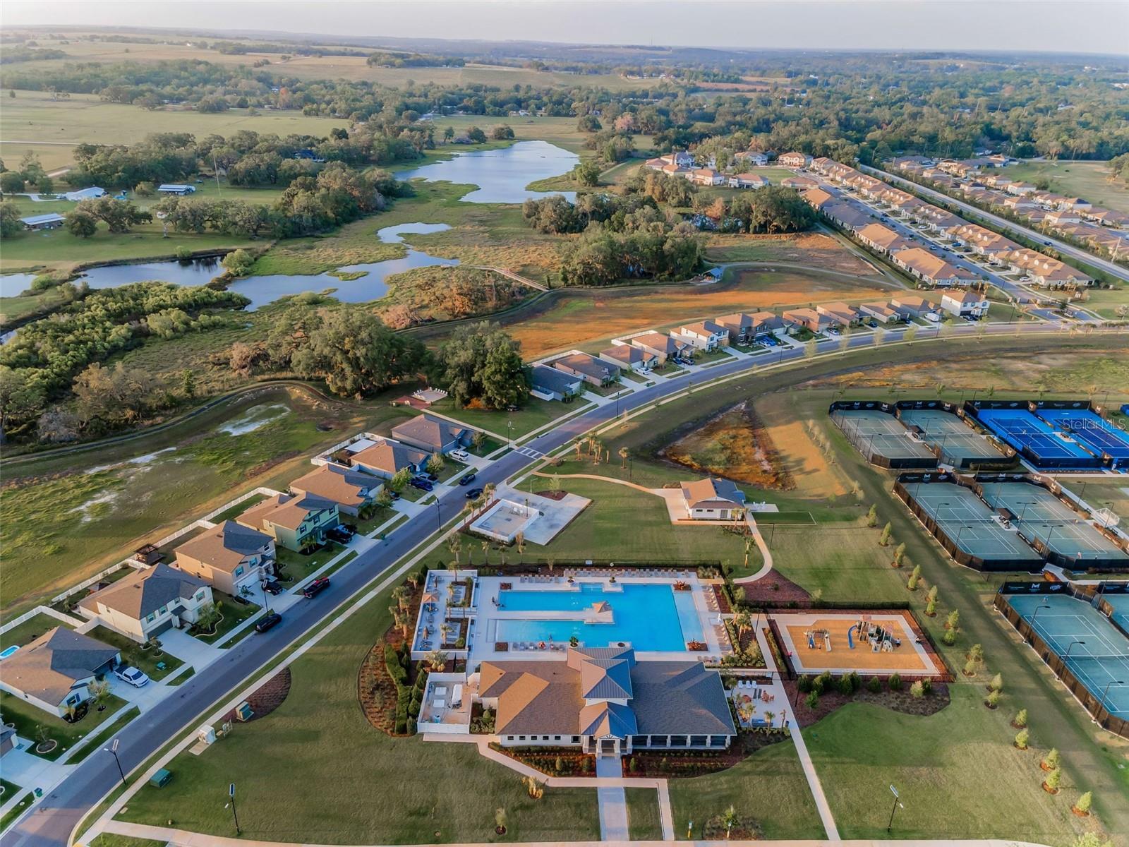 ABBOTT SQUARE PH 2 - Residential