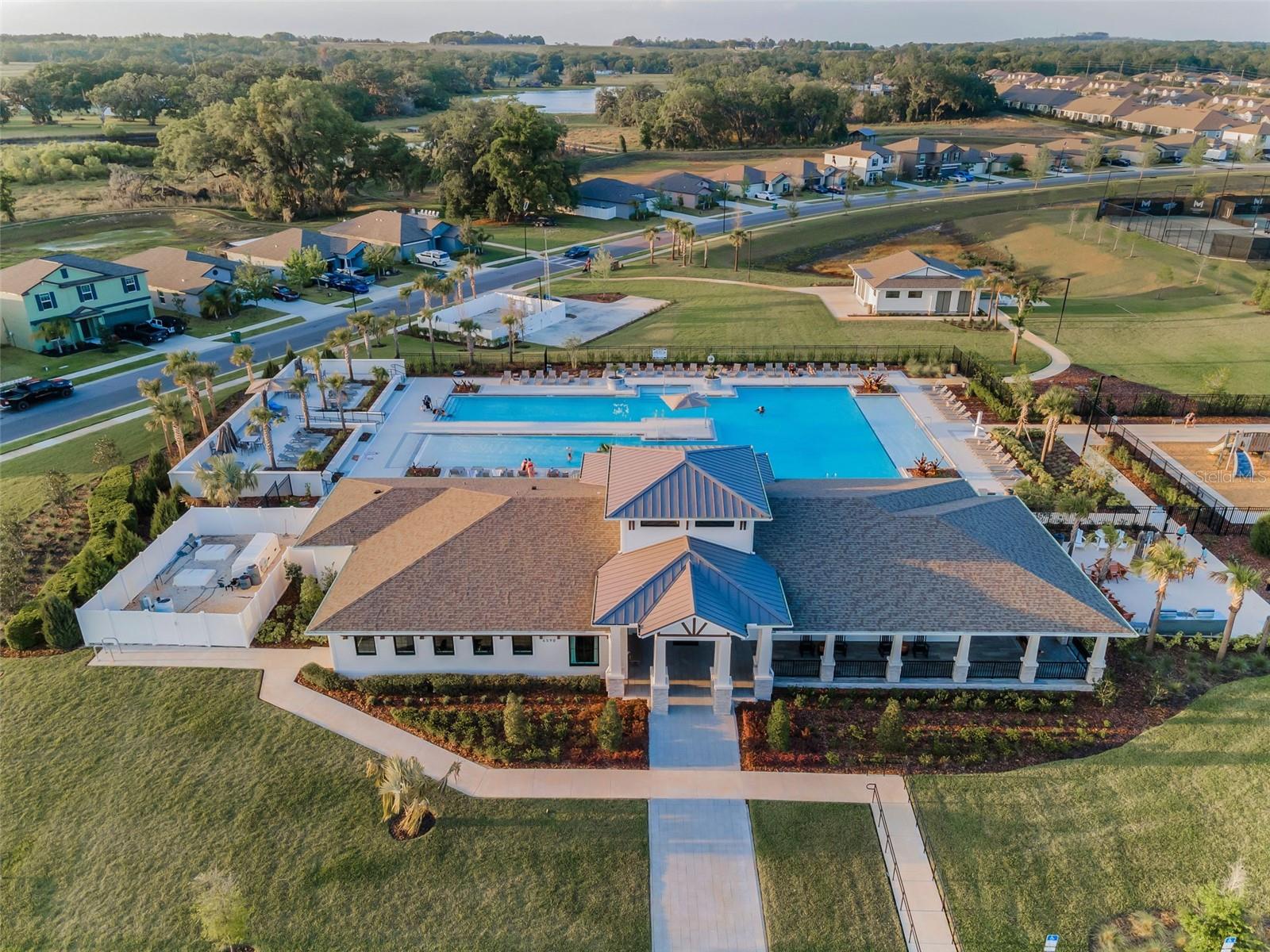 ABBOTT SQUARE PH 2 - Residential