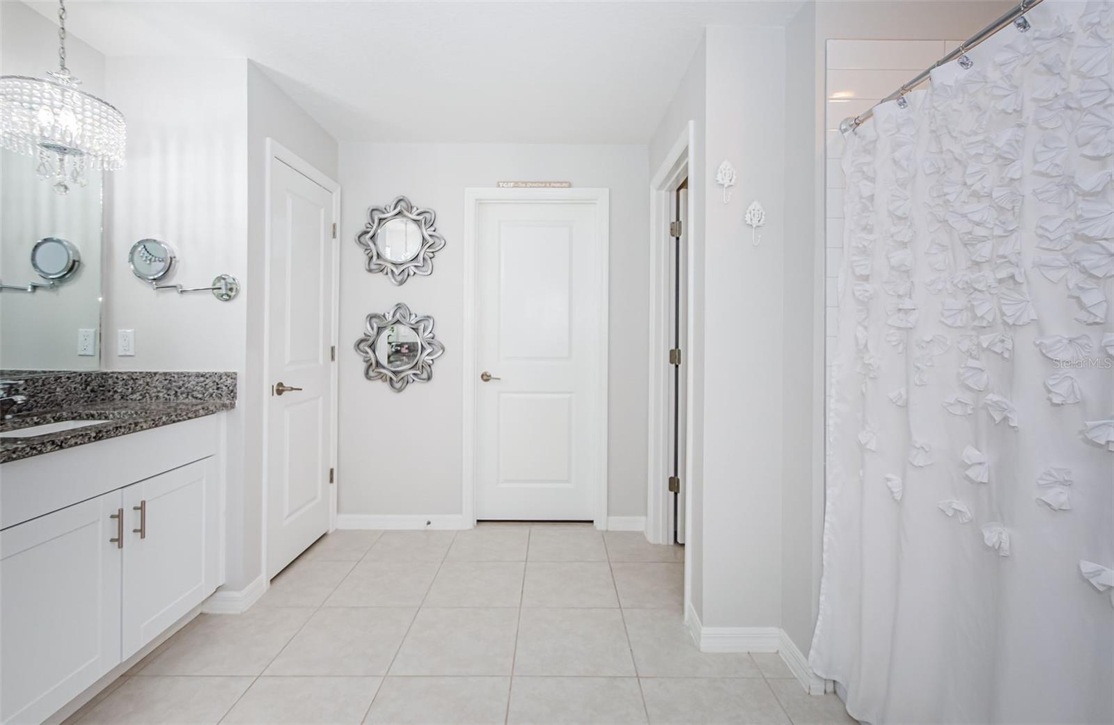 ABBOTT SQUARE PH 2 - Residential