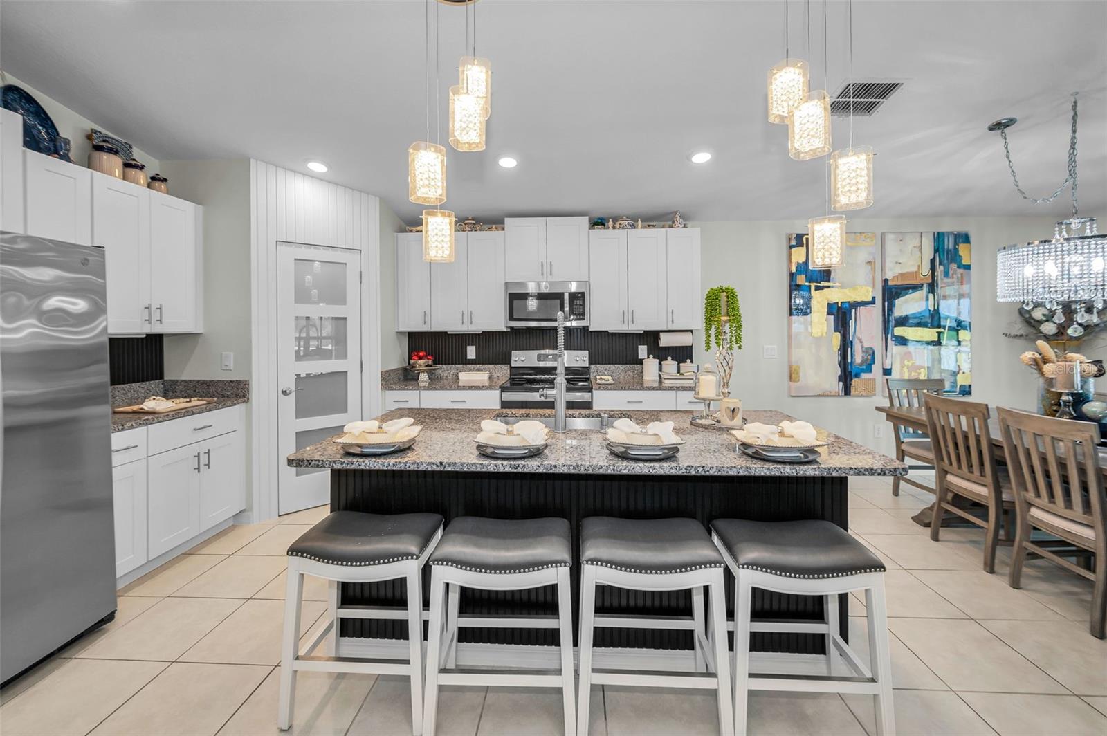 ABBOTT SQUARE PH 2 - Residential