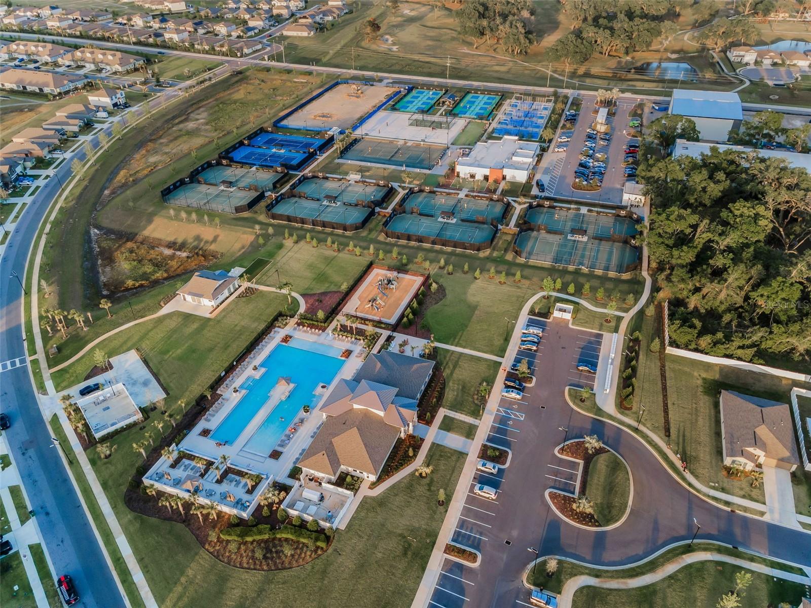 ABBOTT SQUARE PH 2 - Residential