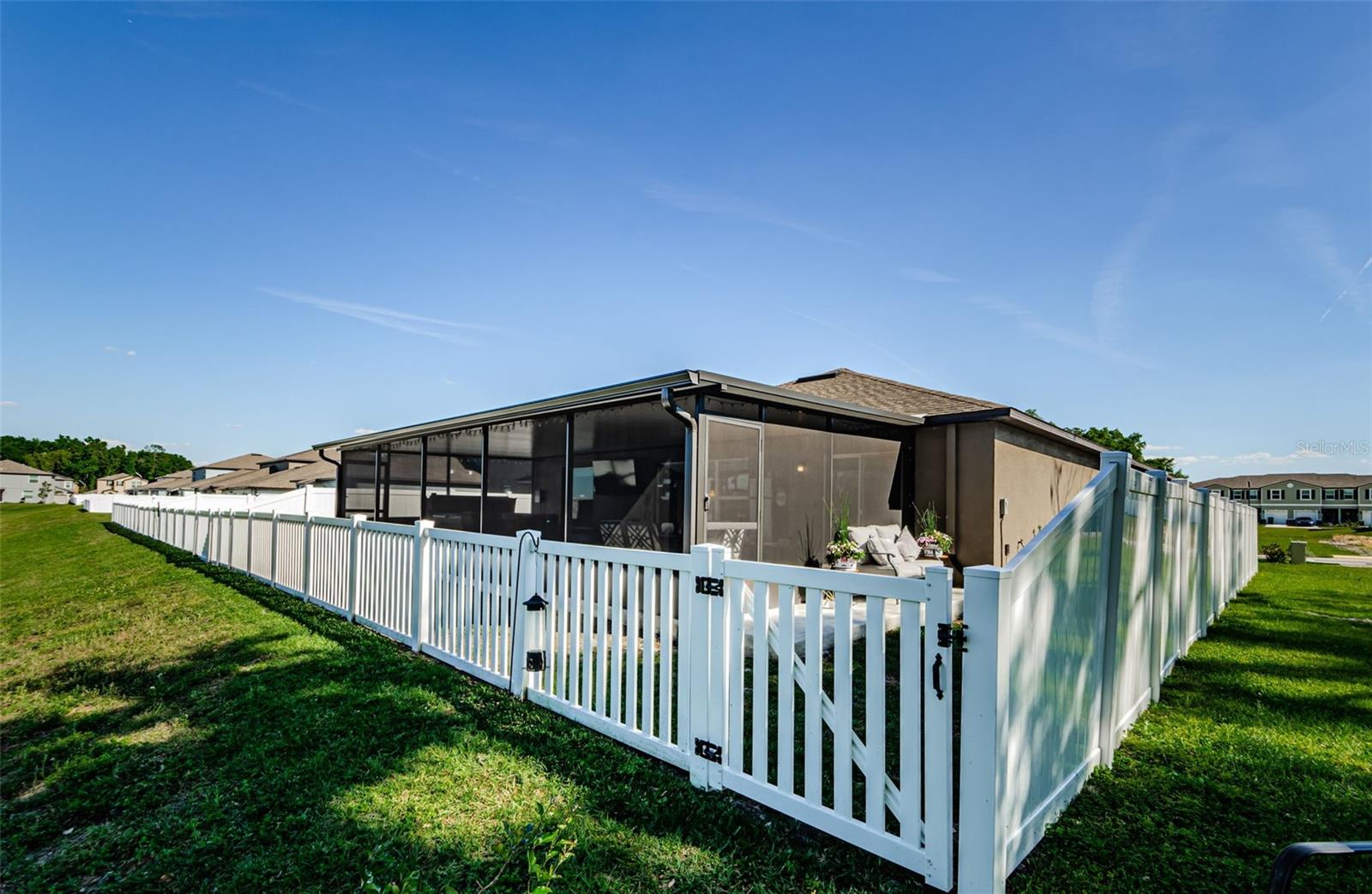 ABBOTT SQUARE PH 2 - Residential