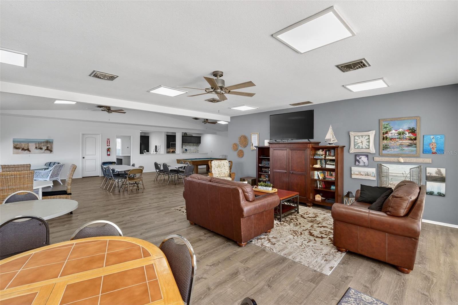 WATERS EDGE PH 01 BLDG L - Residential