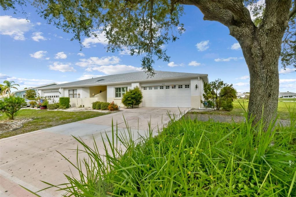 Photo of 912 E Del Webb Boulevard, Sun City Center, FL 33573 (MLS # TB8413004)