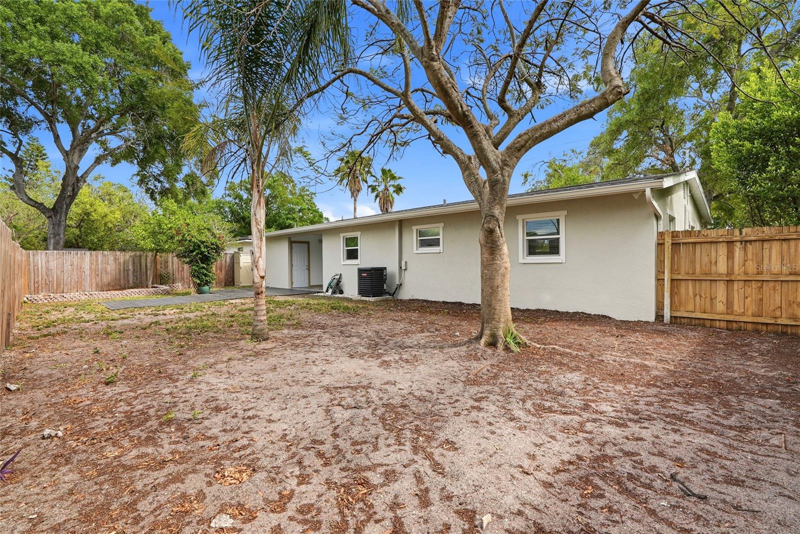 GANDY BLVD PARK 3RD ADD - Residential