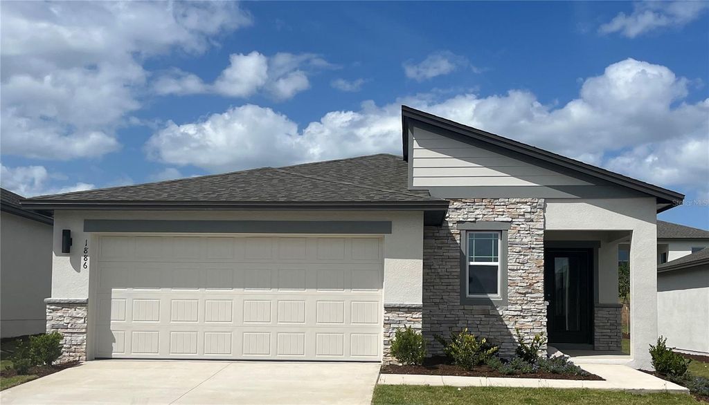 Photo of 1886 Sierra Sun Way, Clermont, FL 34715 (MLS # G5111390)