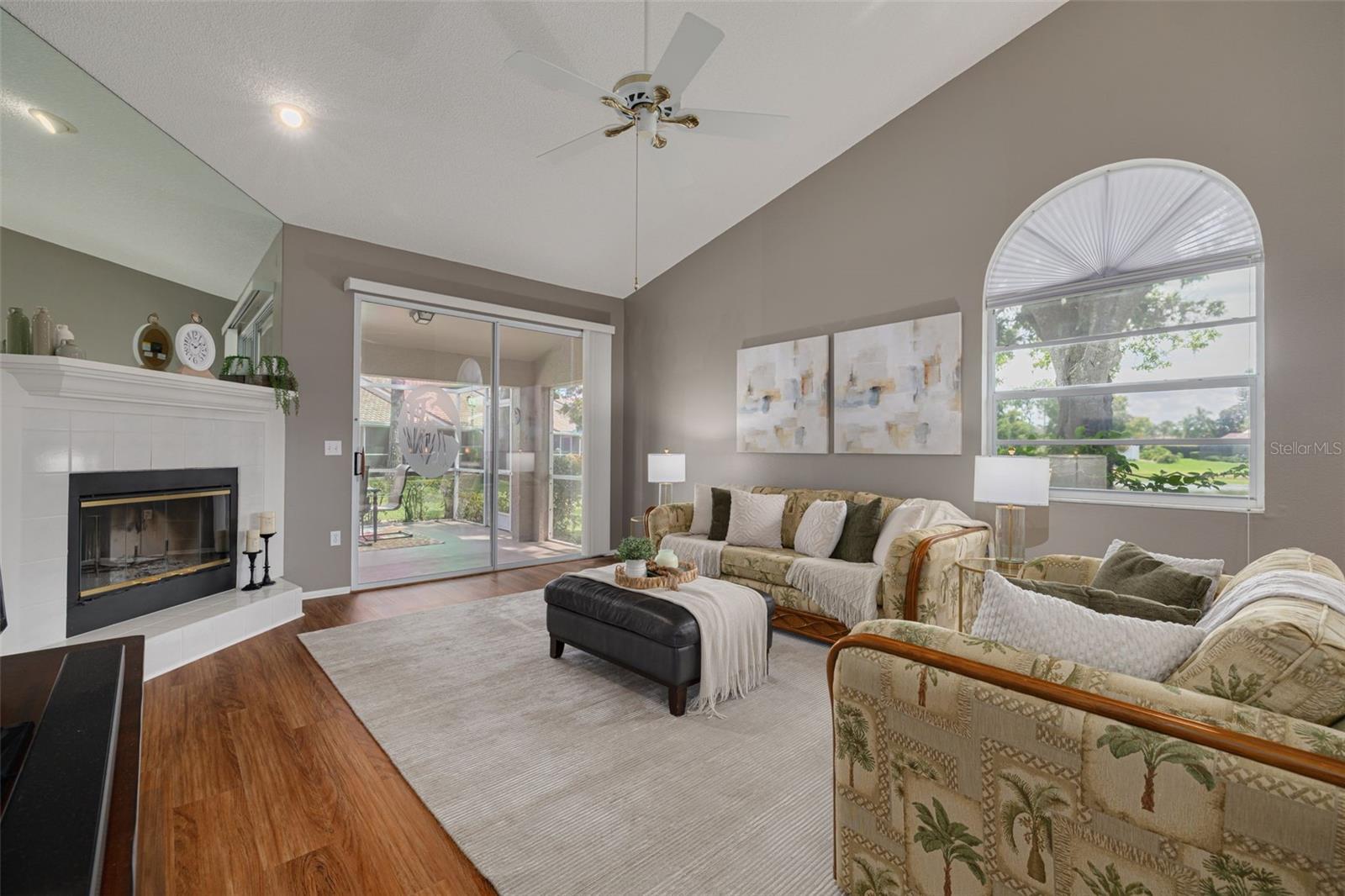 3815 MUIRFIELD COURT