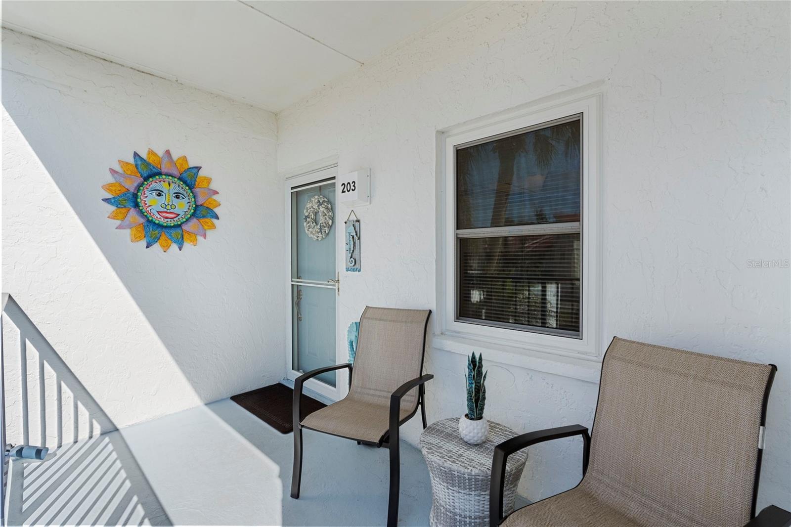 755 VILLAGE CIRCLE 203