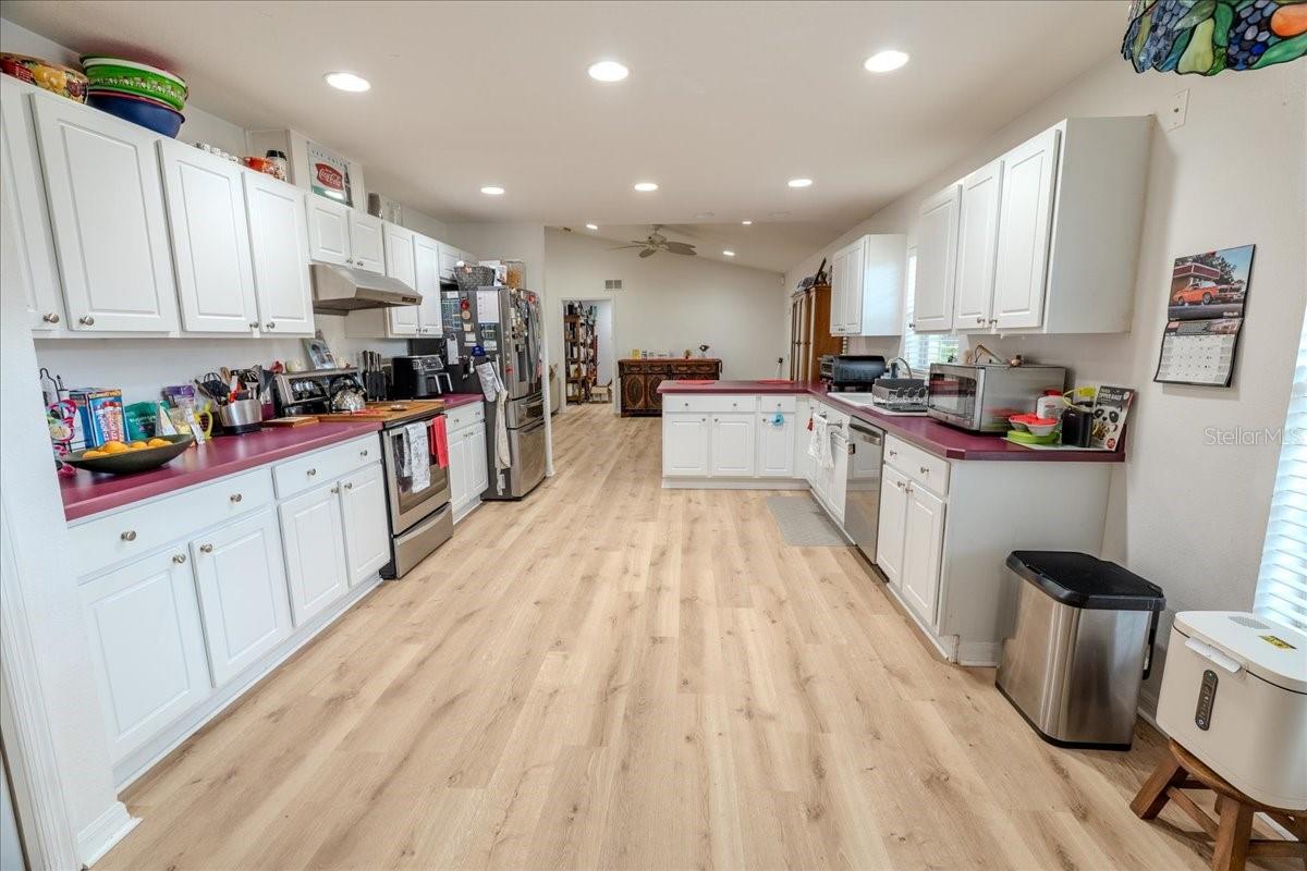 SAN ANGELA GARDENS - Residential