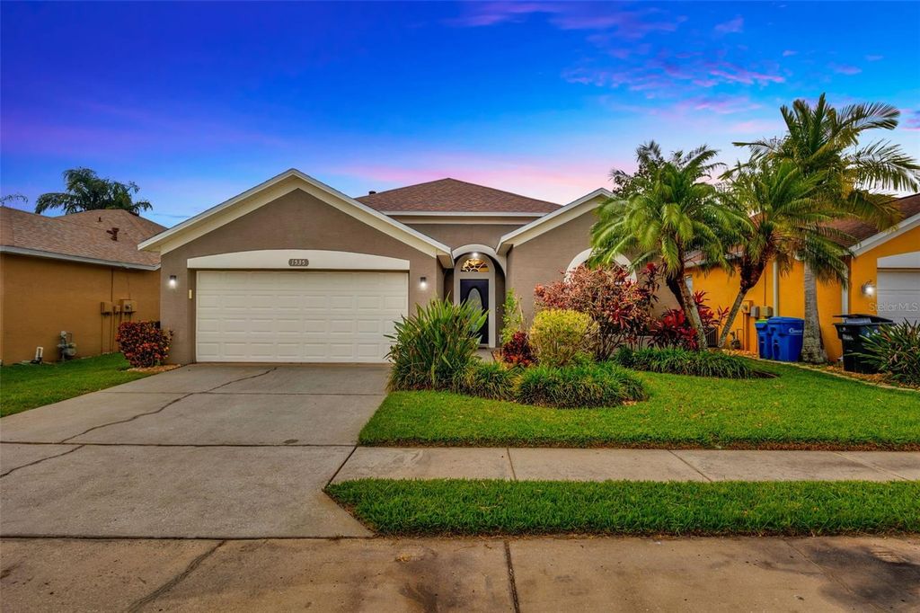 Photo of 1535 Crossvine Court, Trinity, FL 34655 (MLS # TB8381653)