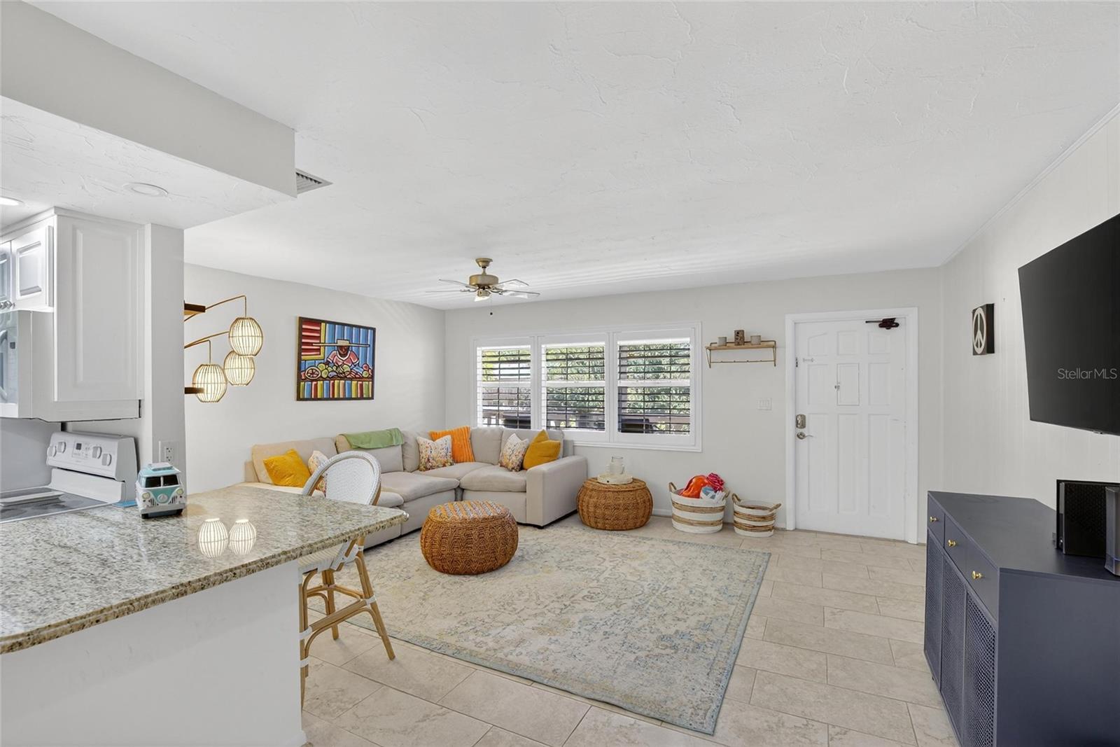 VELVET CLOAKE CONDO - Residential Lease