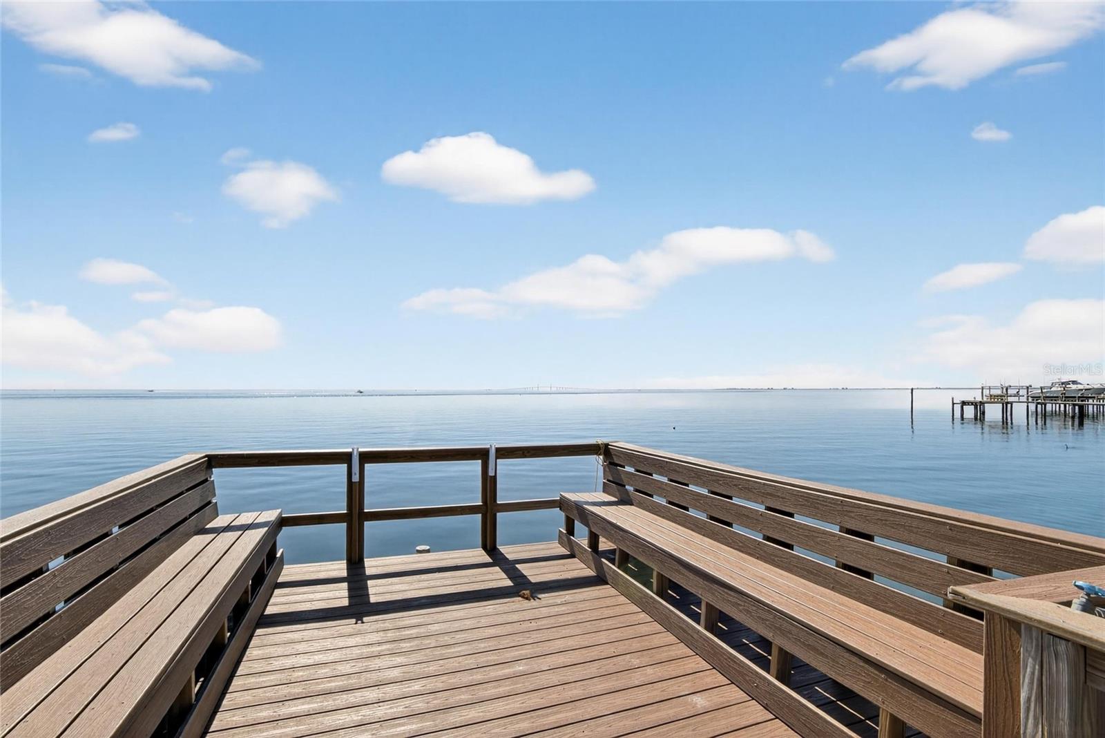 VELVET CLOAKE CONDO - Residential Lease