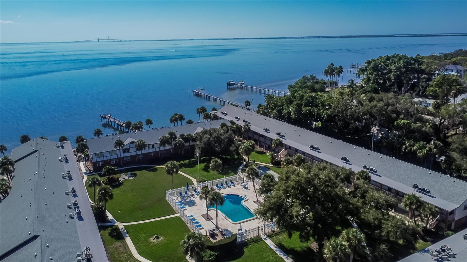 VELVET CLOAKE CONDO - Residential Lease