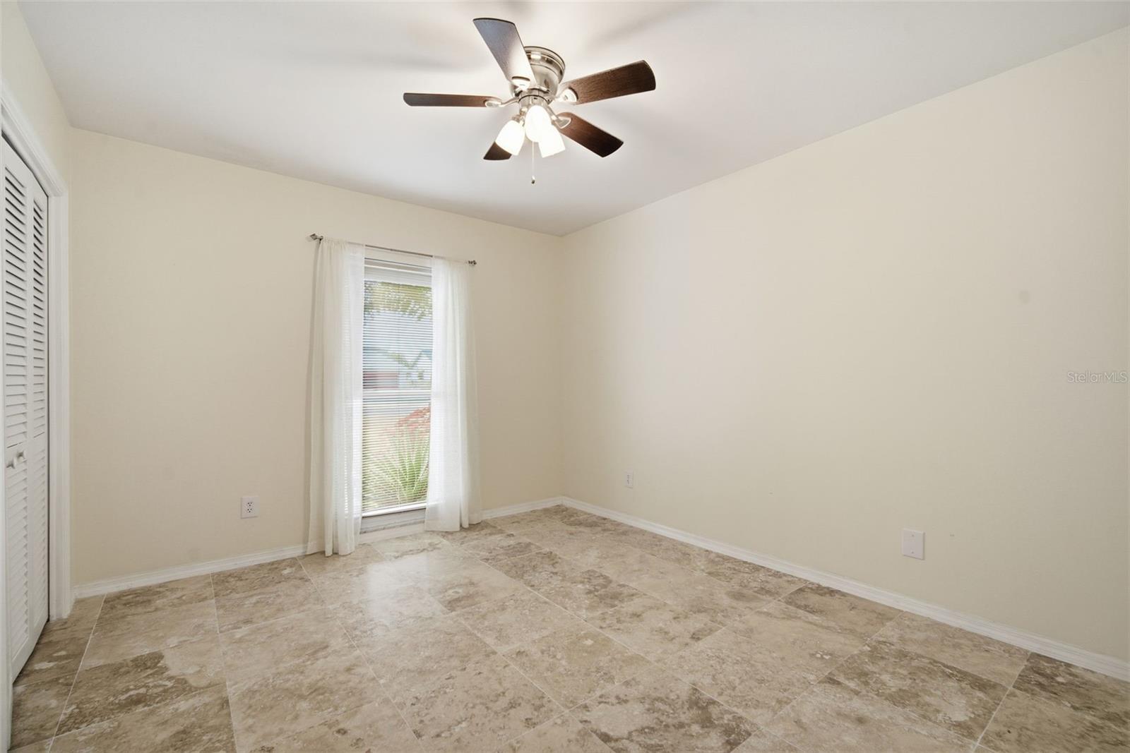 BRANDON HILLS EXT - Residential