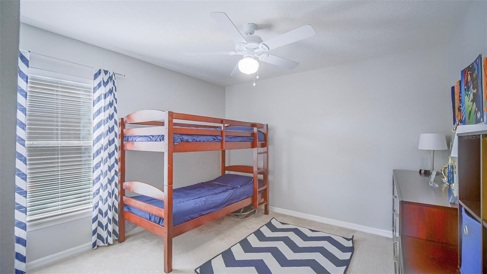 SHERMAN HILLS - Residential Lease