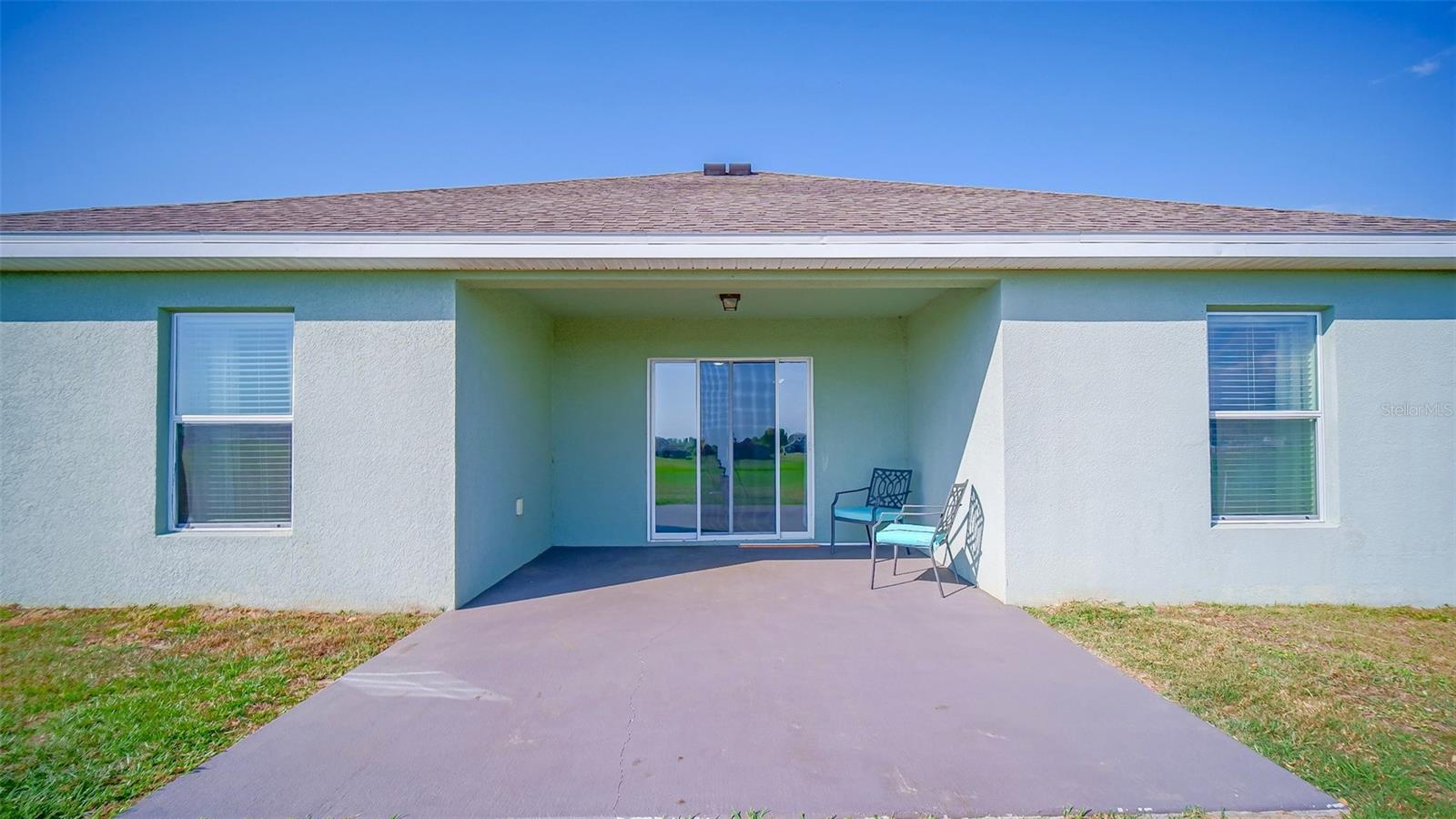 SHERMAN HILLS - Residential Lease