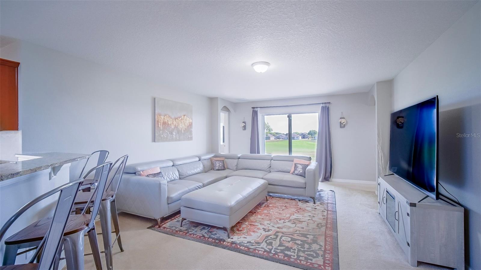 SHERMAN HILLS - Residential Lease