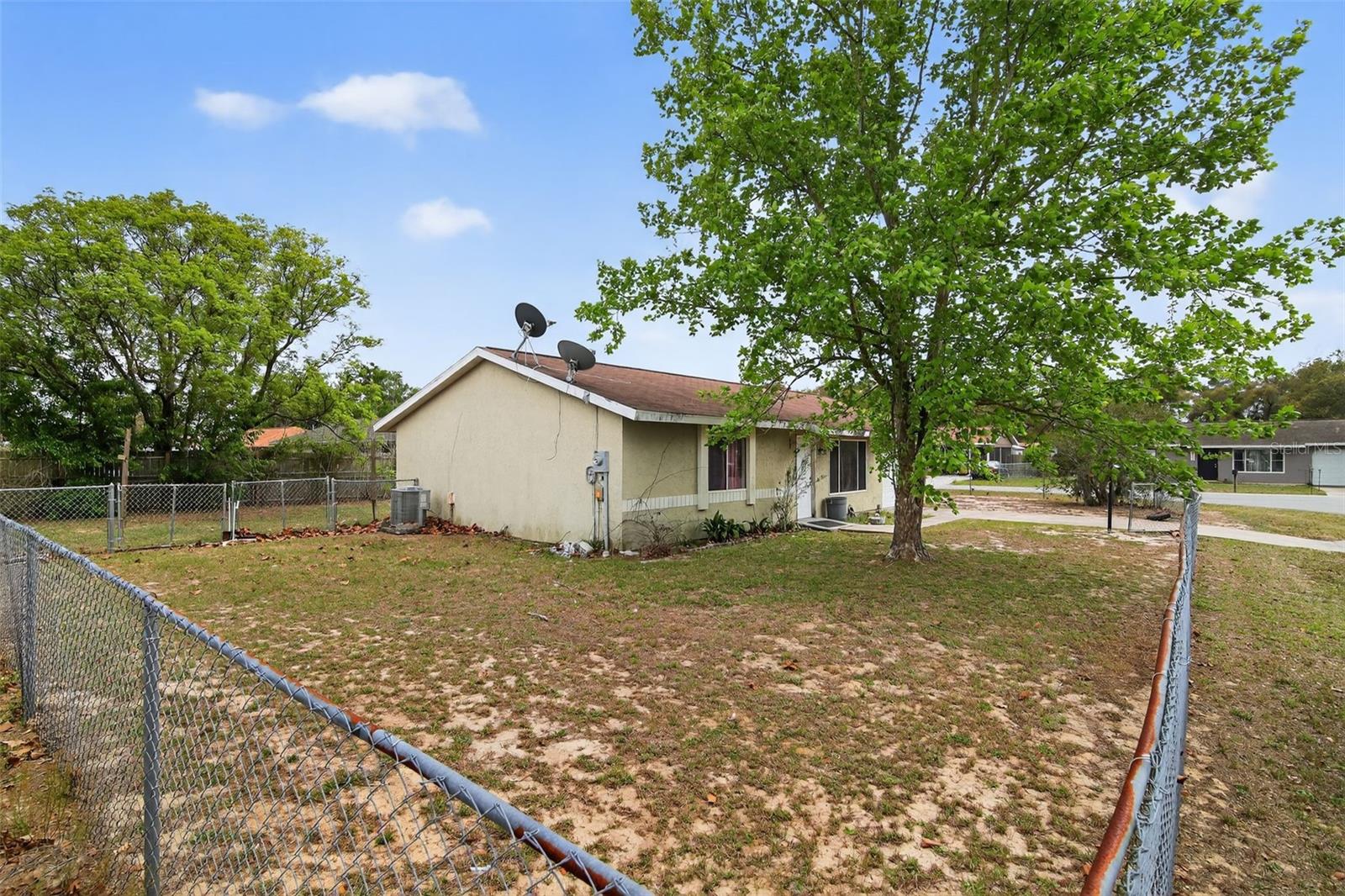 SILVER SPGS SHORES UN 68 - Residential