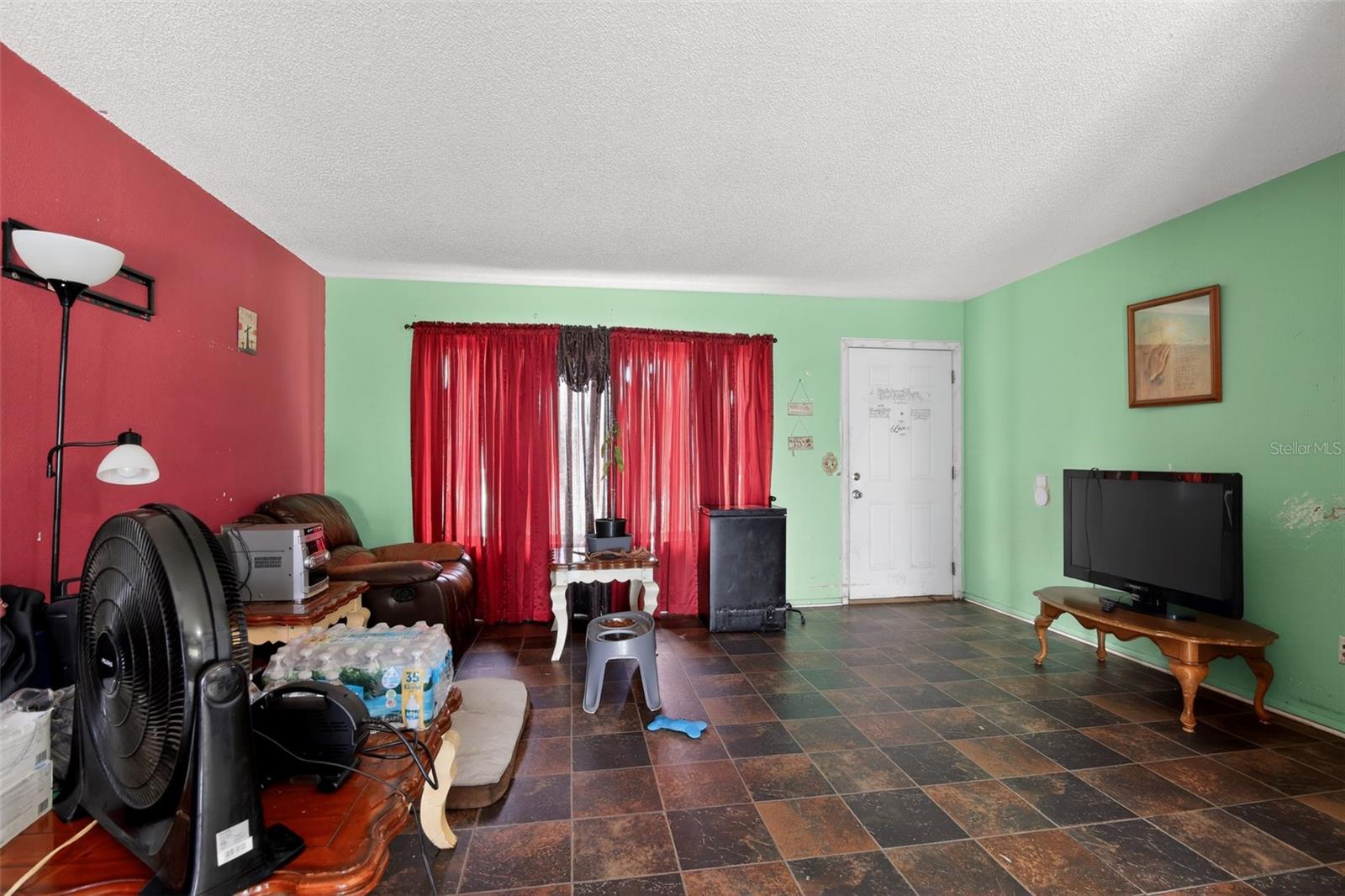 SILVER SPGS SHORES UN 68 - Residential