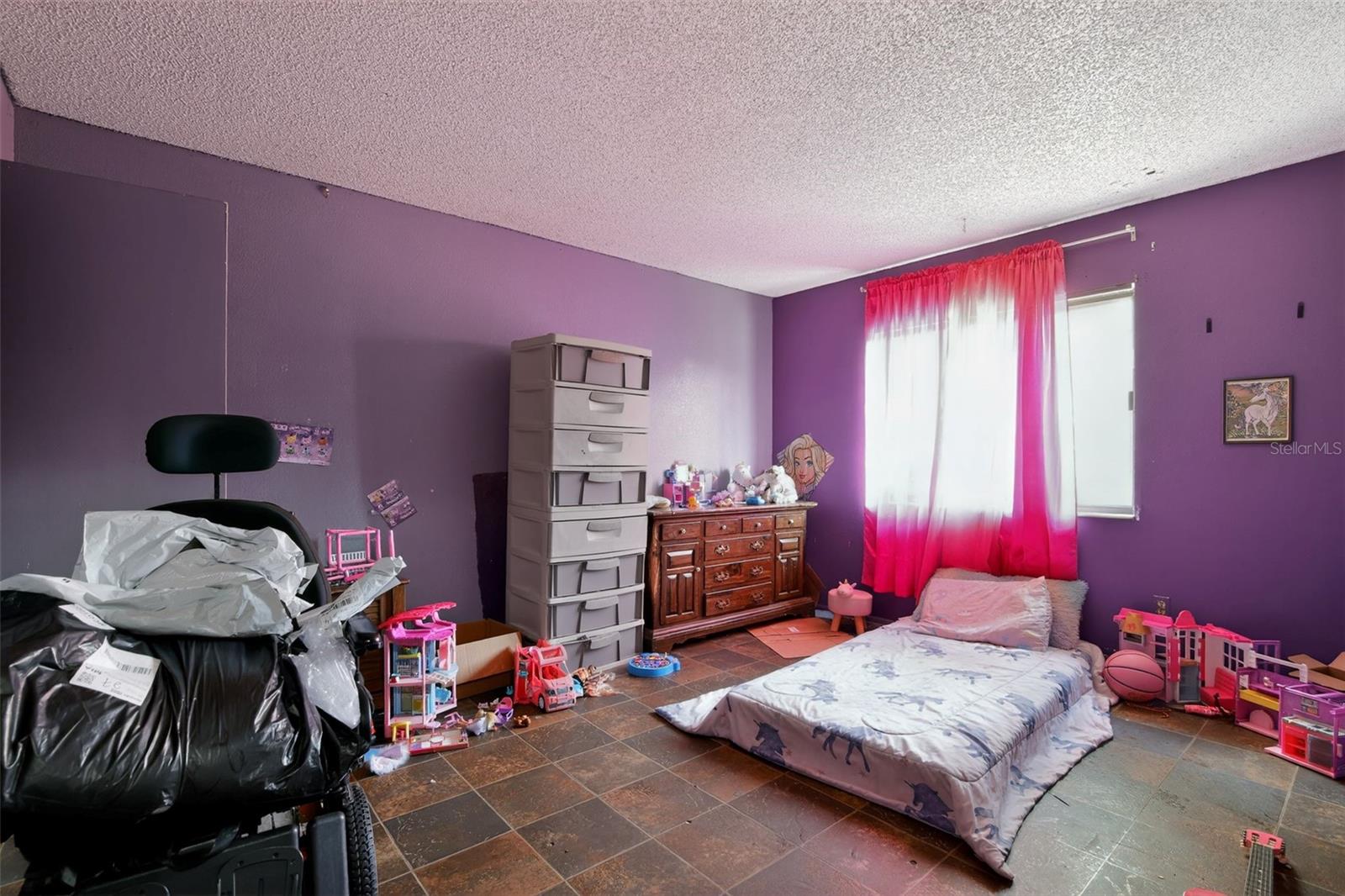 SILVER SPGS SHORES UN 68 - Residential