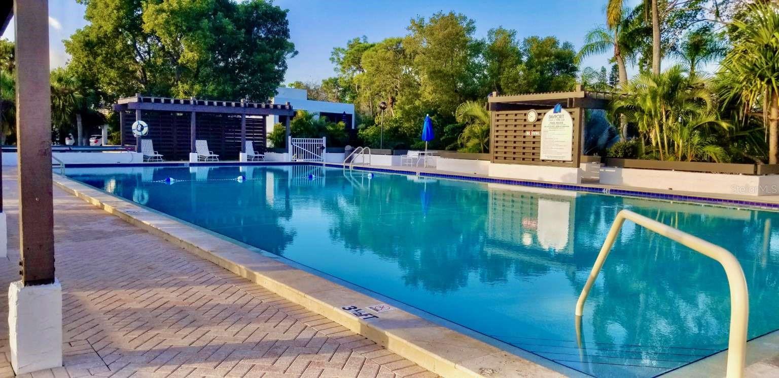 BAYPORT BCH & TEN PH F - Residential
