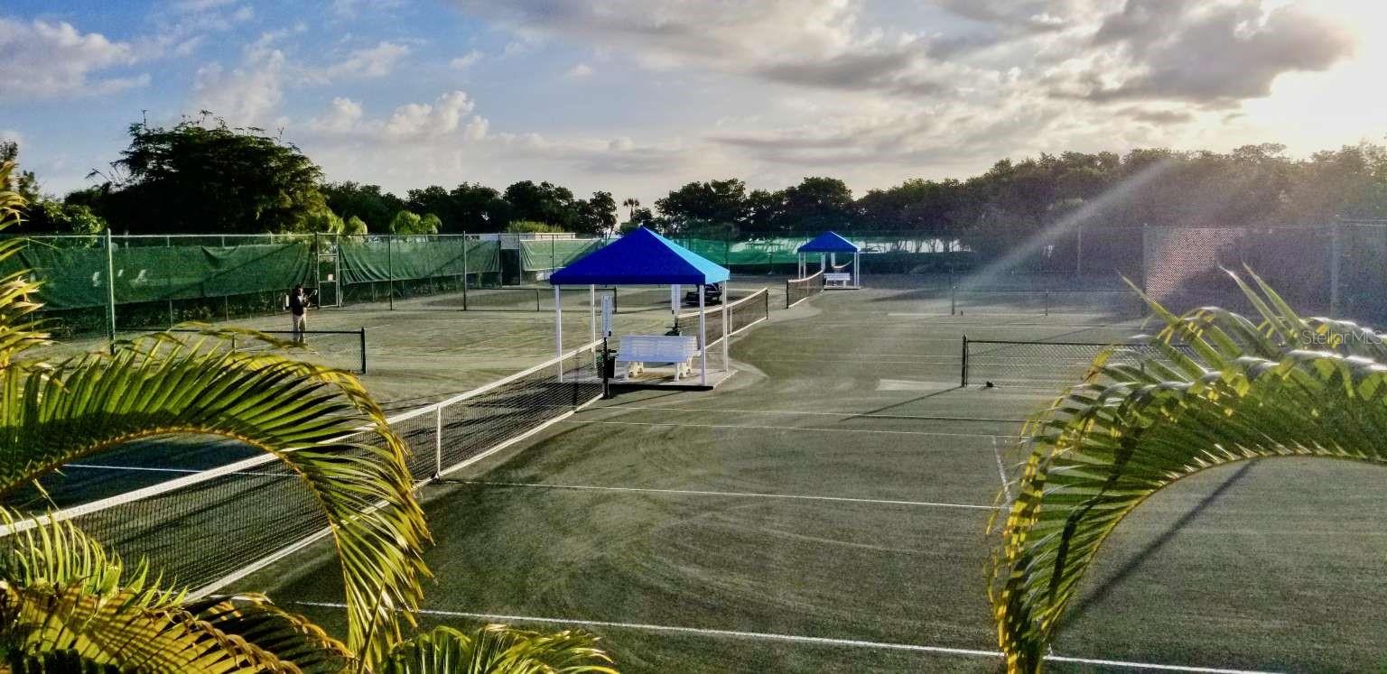 BAYPORT BCH & TEN PH F - Residential