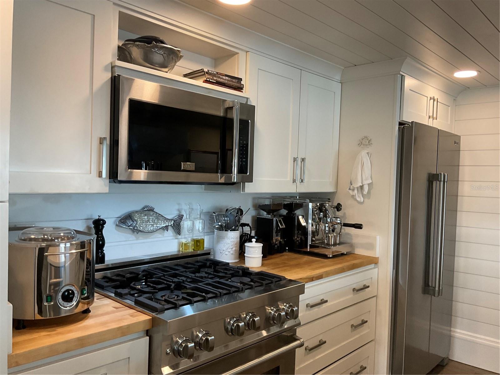 BAY ARISTOCRAT VILLAGE MOBILE HOME PARK UNREC - Residential