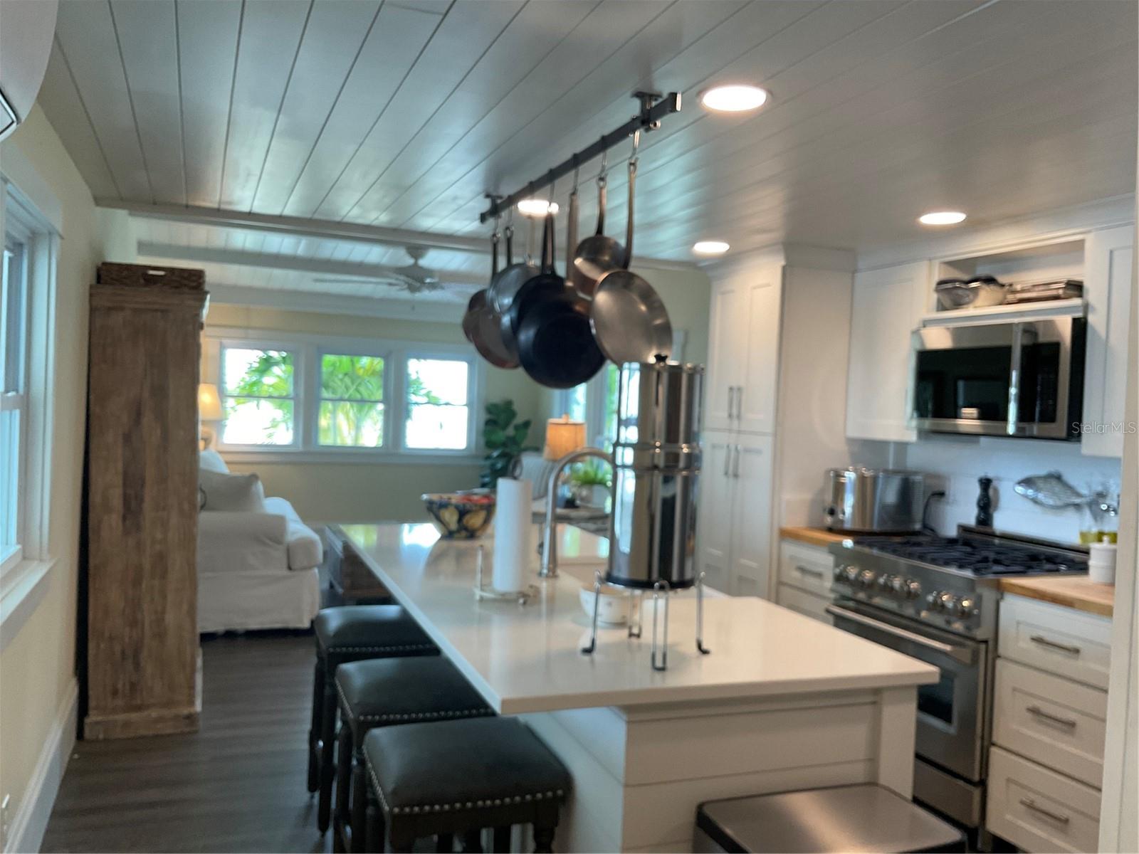 BAY ARISTOCRAT VILLAGE MOBILE HOME PARK UNREC - Residential