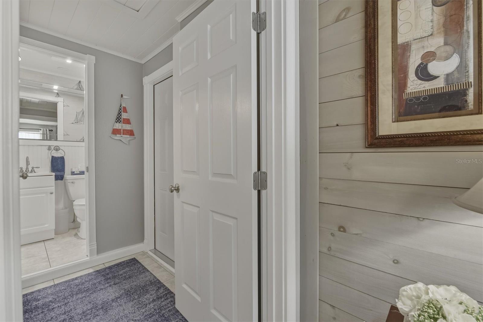 SOUTH VENICE - Residential